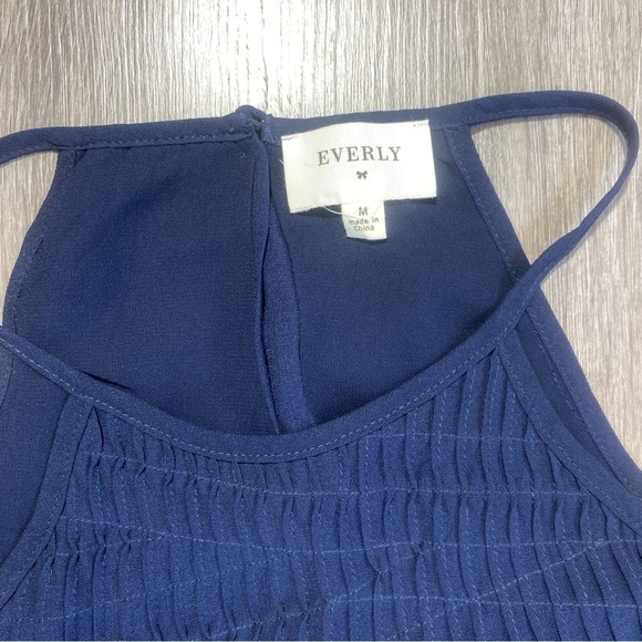Everly Navy Blue Halter Dress Size‎ Medium – Sleeveless High Neck Smocked Detail - Picture 3 of 5
